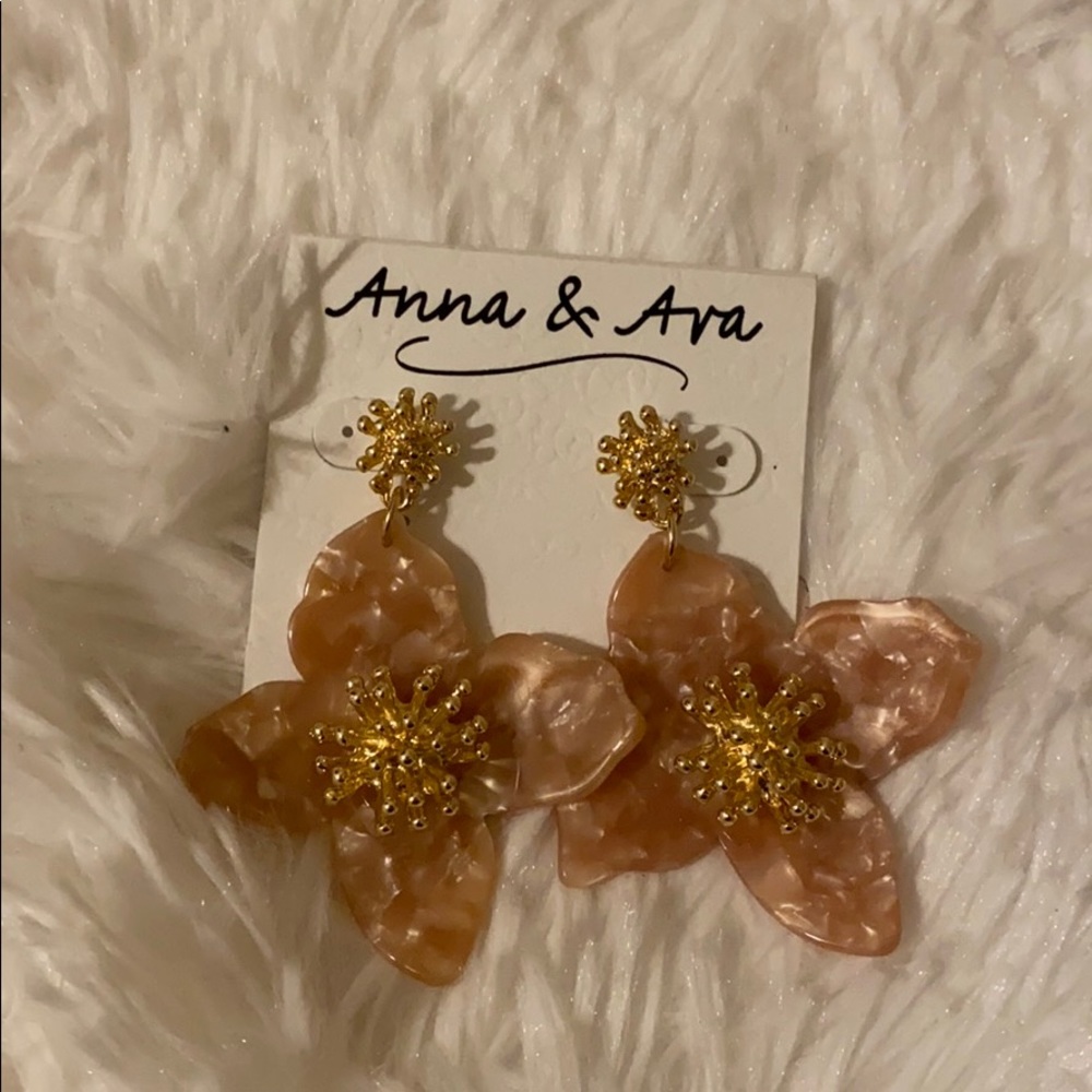 Anna and Ava earrings